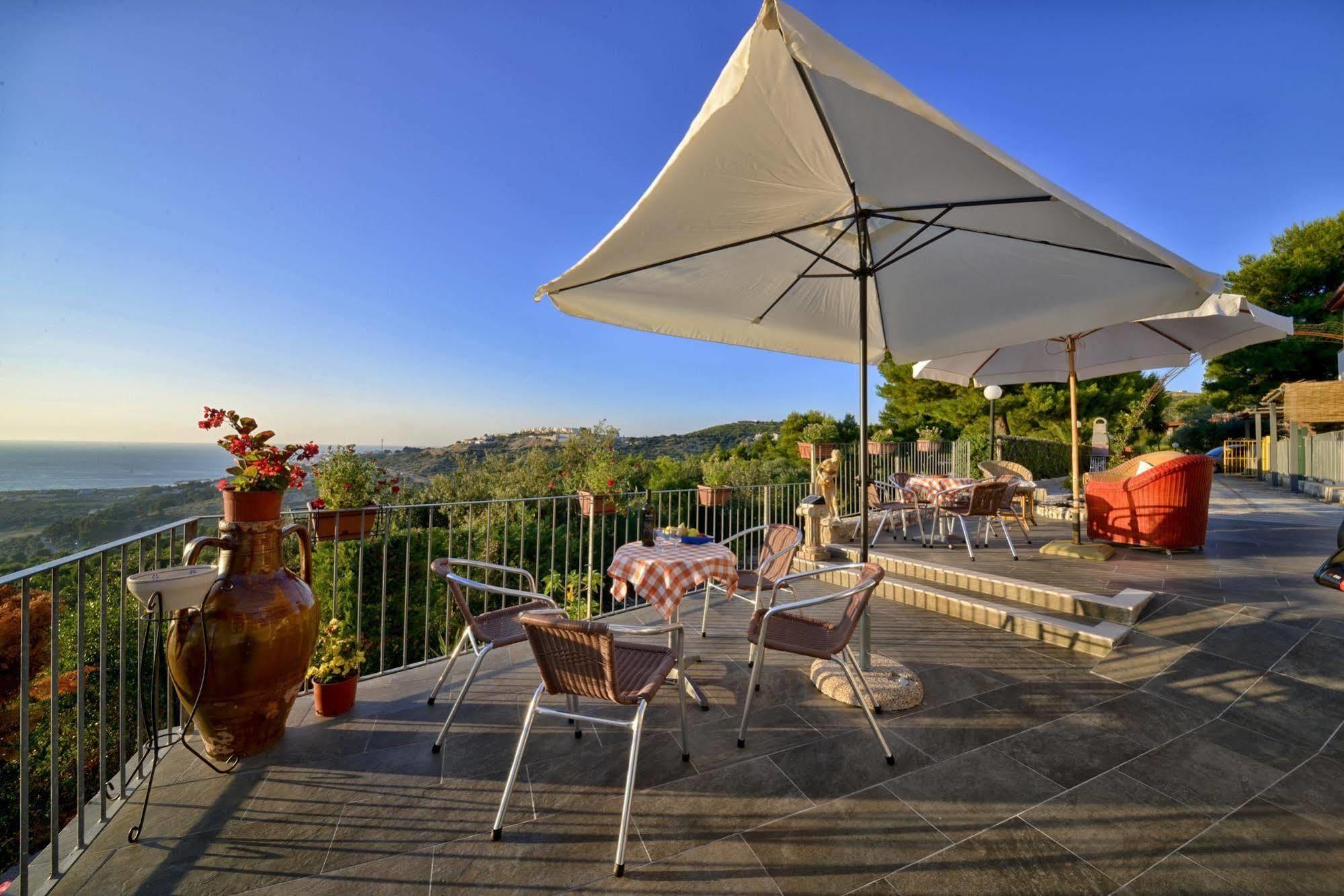 B&B Villa Nicoletta Peschici Exterior photo